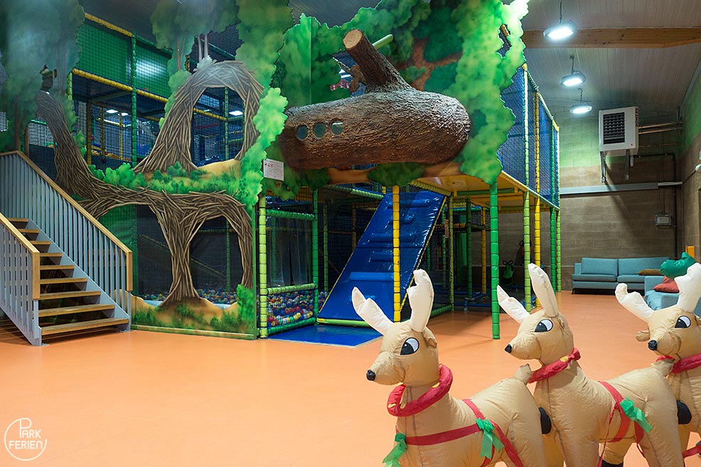 landal Village l'Eau d'Heure, indoorspielplatz